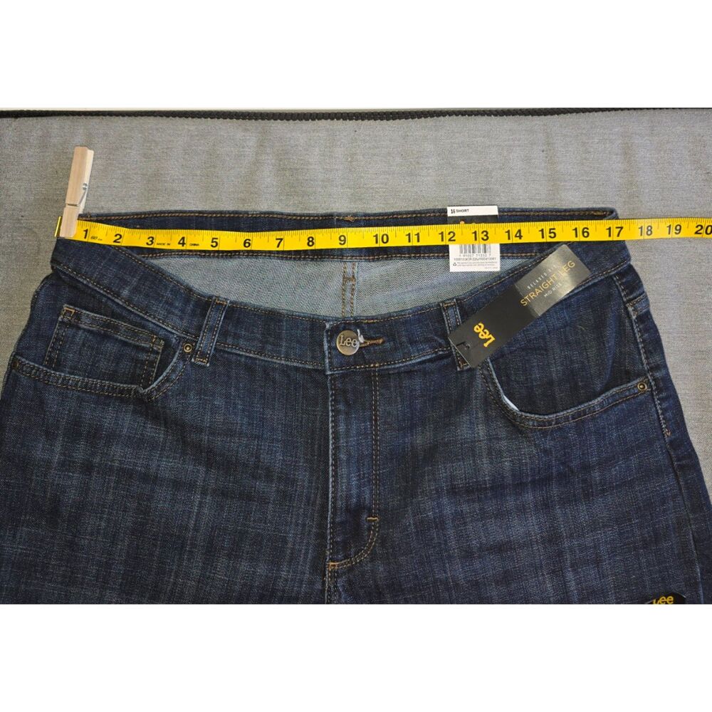 NWT Lee Women's Relaxed Fit Straight Leg Jean Mid Rise 16 Short Bewitched Blue - Picture 8 of 9